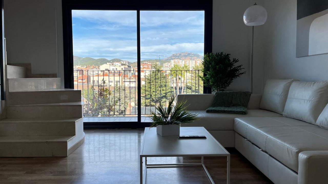 Duplex Con Terraza By Prestigi * Terrassa
